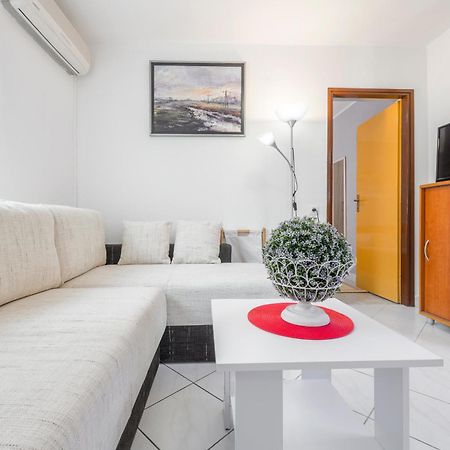 Apartments Roma Baška Voda Eksteriør billede