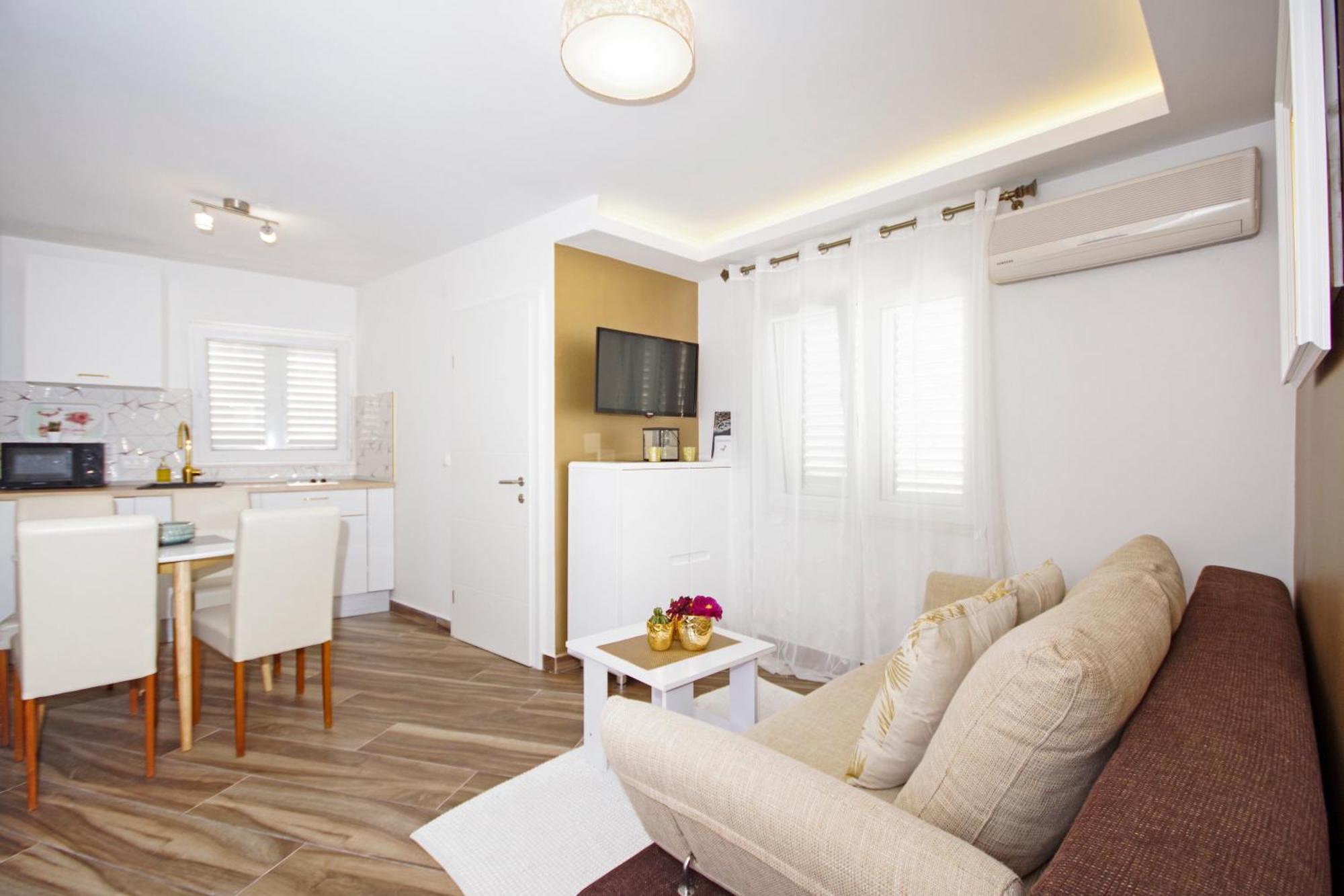 Apartments Roma Baška Voda Eksteriør billede