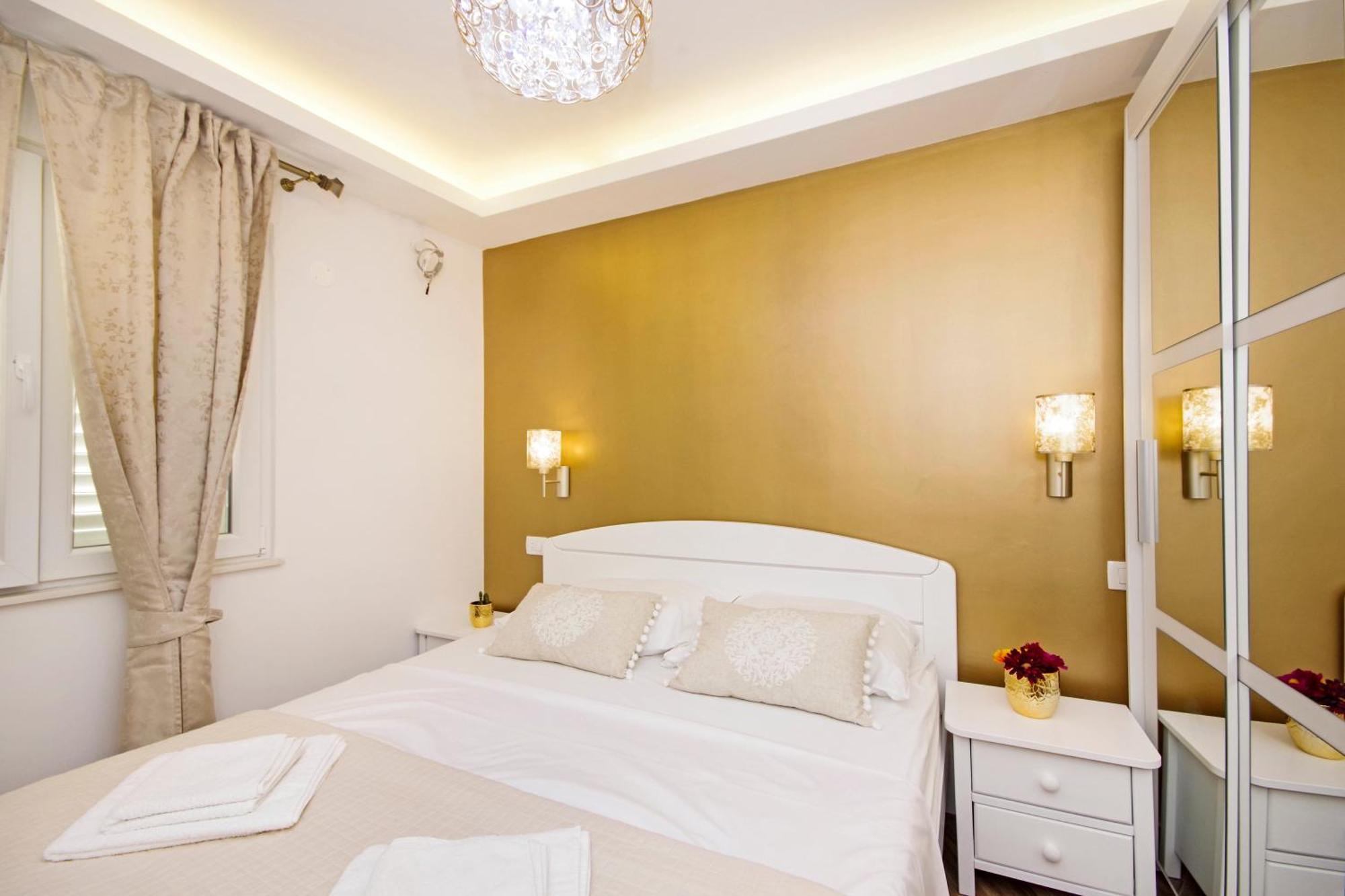Apartments Roma Baška Voda Eksteriør billede