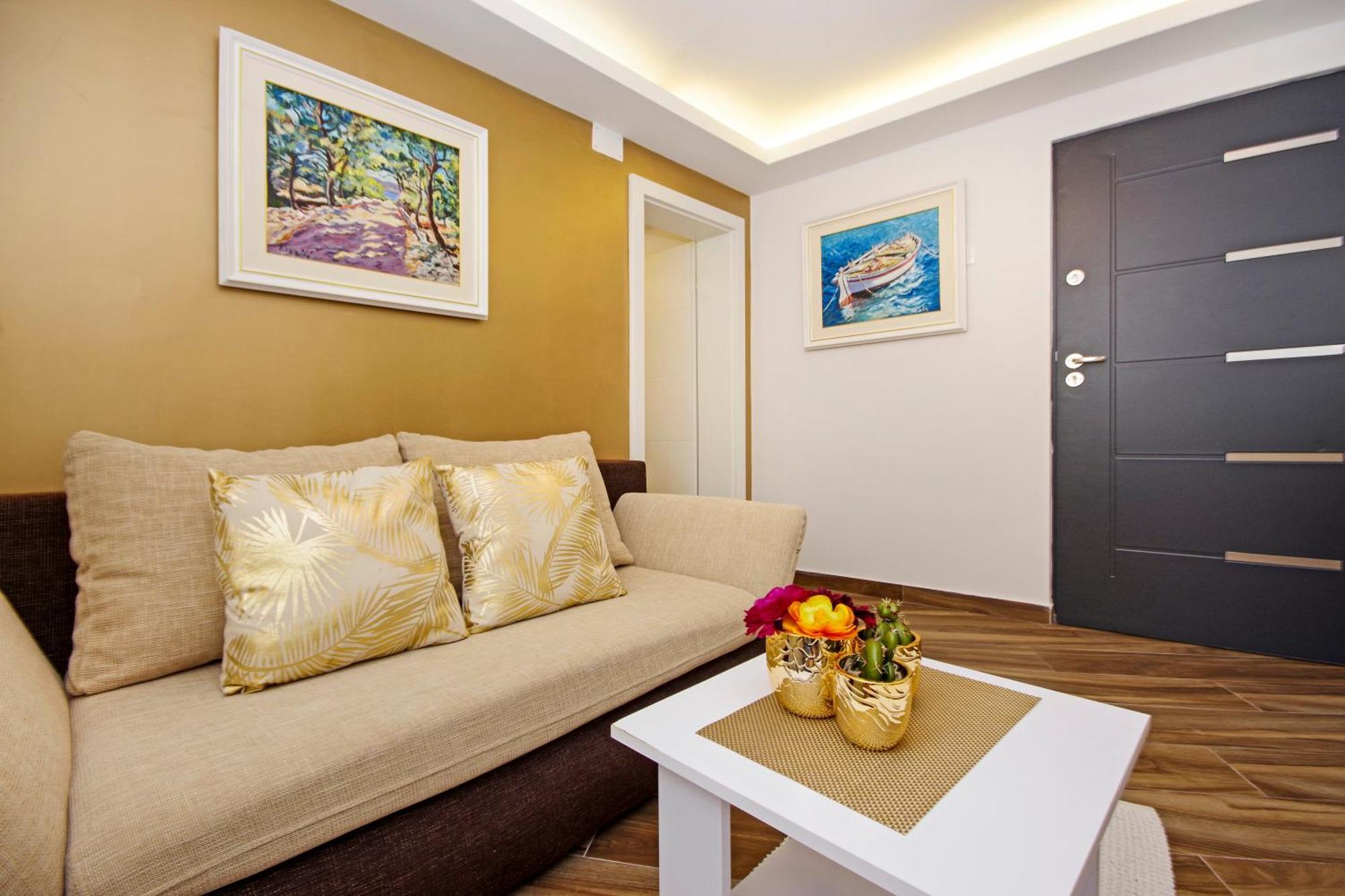 Apartments Roma Baška Voda Eksteriør billede