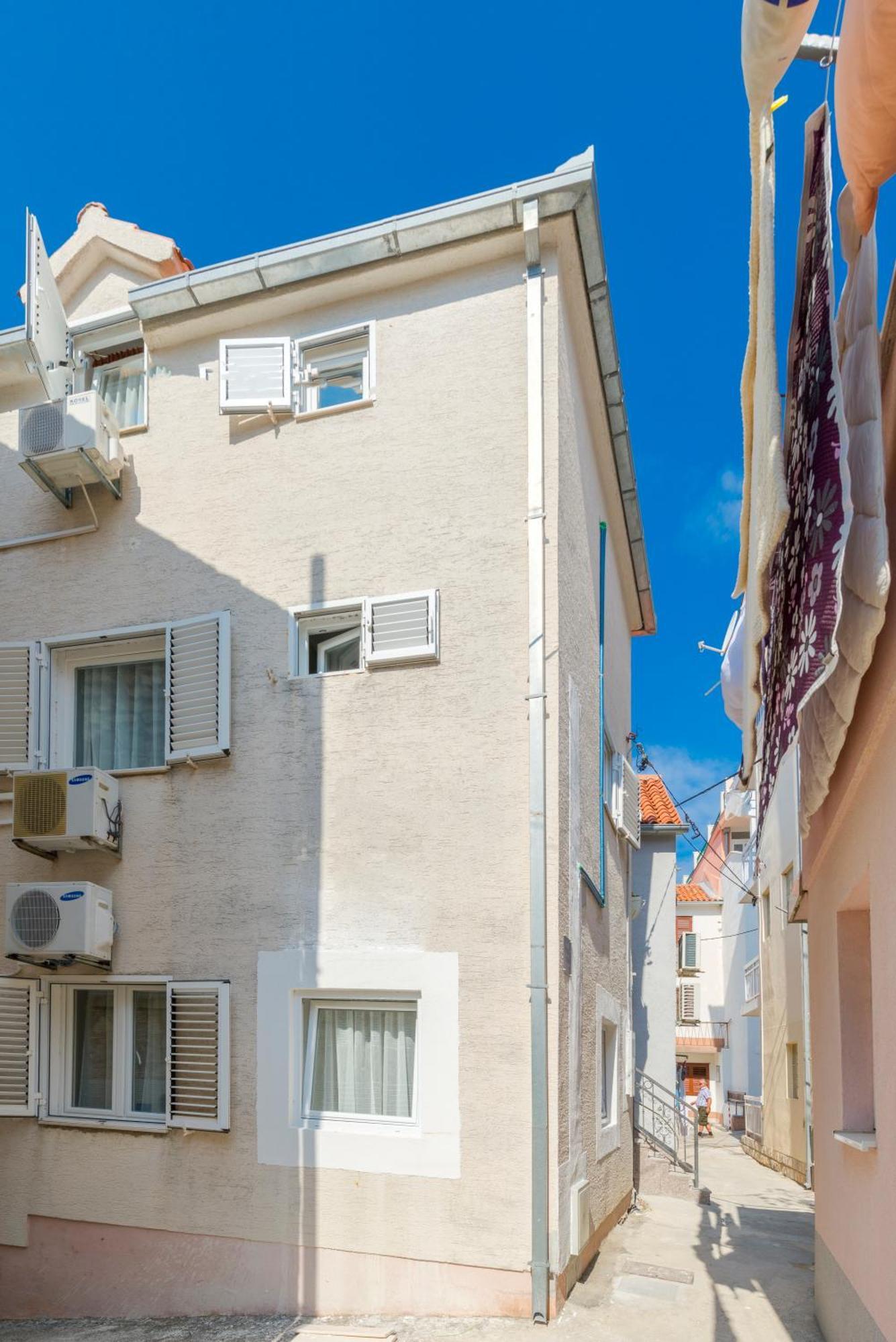 Apartments Roma Baška Voda Eksteriør billede