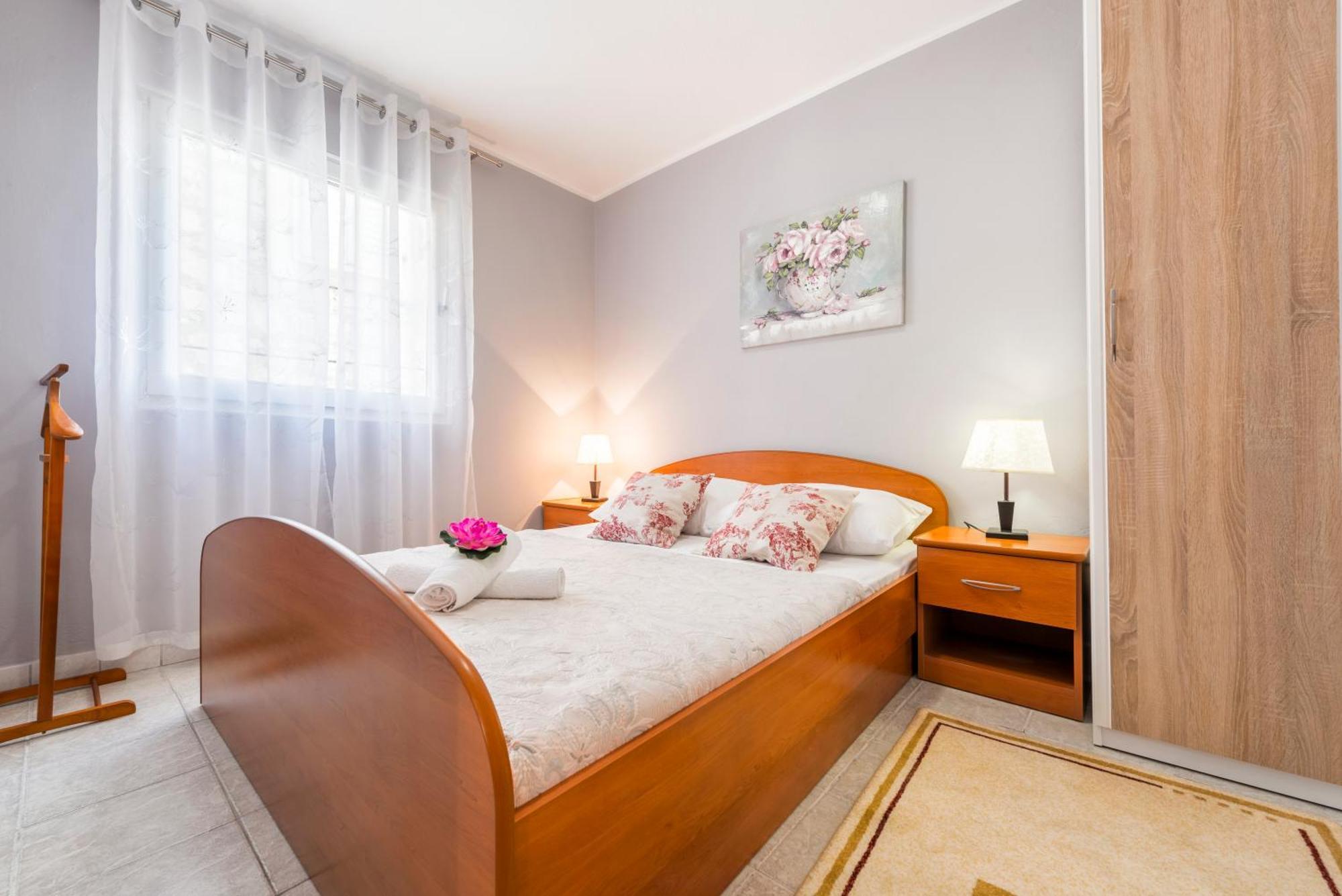 Apartments Roma Baška Voda Eksteriør billede