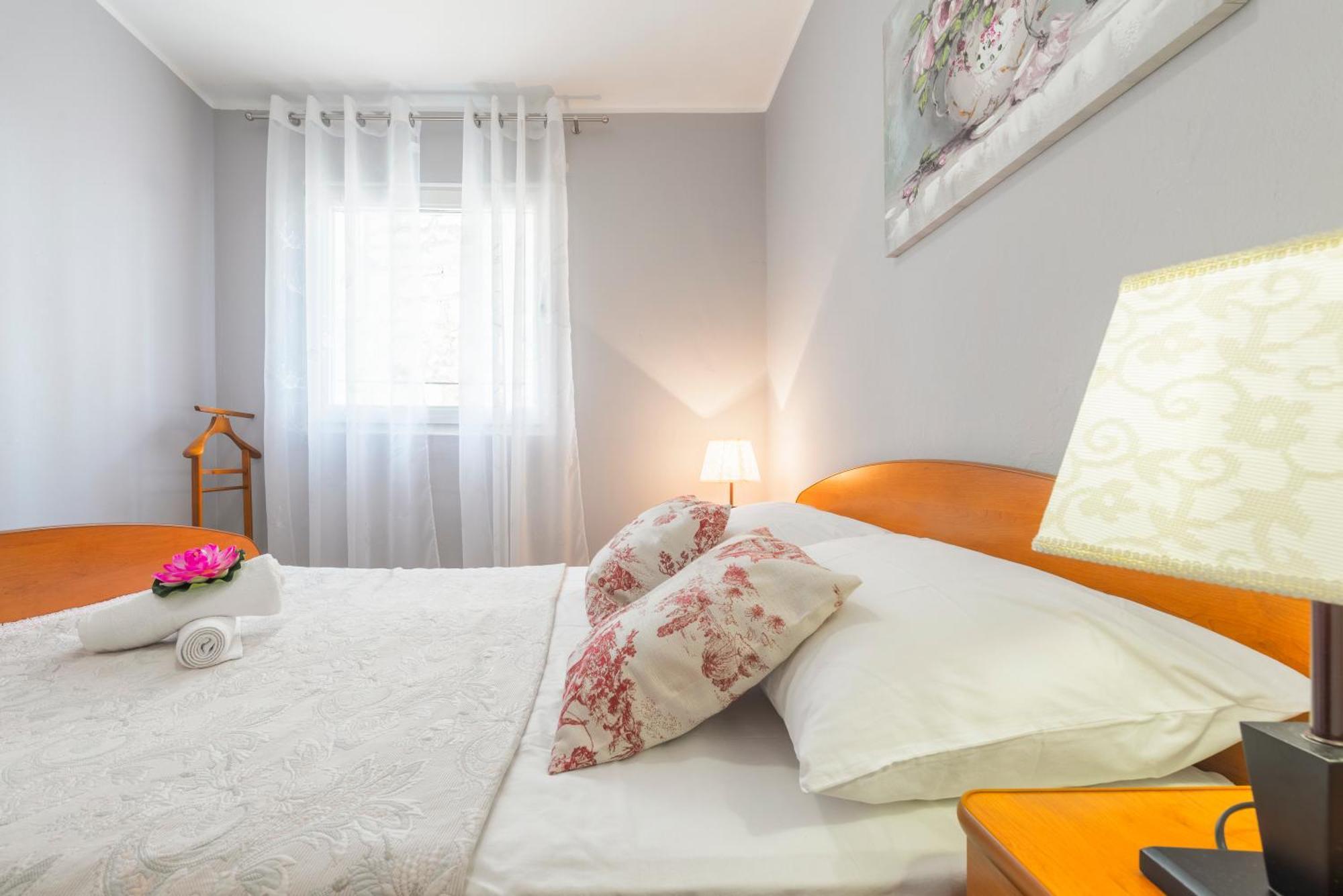 Apartments Roma Baška Voda Eksteriør billede
