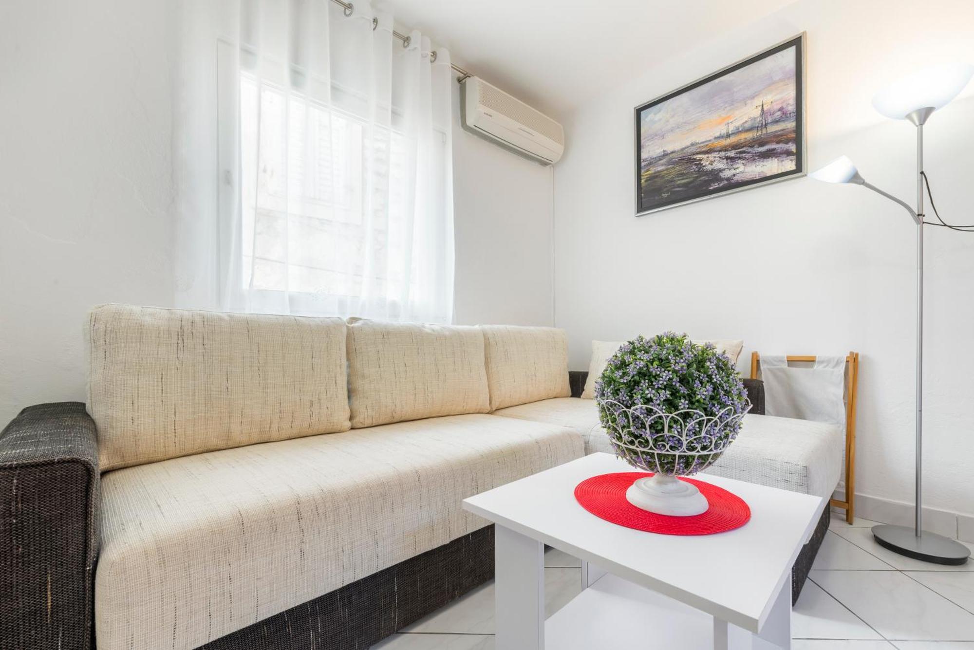 Apartments Roma Baška Voda Eksteriør billede